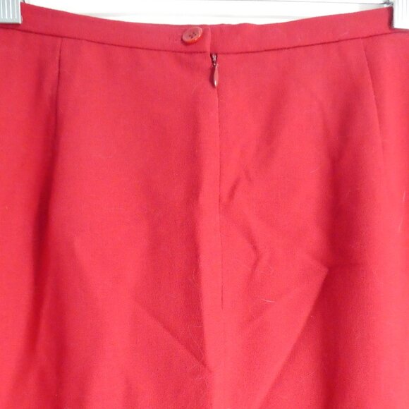 LOUBEN Exclusively for Melanie Lyne | Lined 100% Pure Virgin Wool Red Skirt - Picture 10 of 15